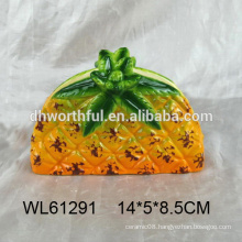 2016 hot selling ceramic napkin holder with pineapple design